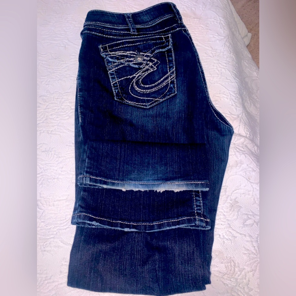 Silver Jeans Suki Power stretch bootcut in indigo.
